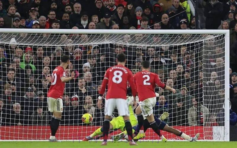 当关键球员陆续请伤病假,曼联走得深一脚浅一脚并不奇怪 当关键球员陆续请伤病假,曼联走得深一脚浅一脚并不奇怪