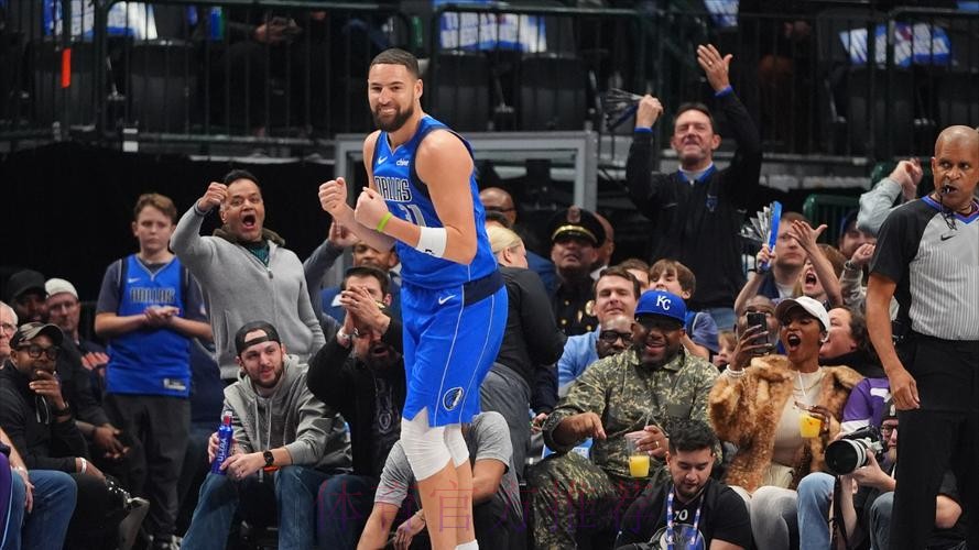 克莱26+6三分命中数里程碑 独行侠主场大胜爵士 克莱26+6三分命中数里程碑 独行侠主场大胜爵士